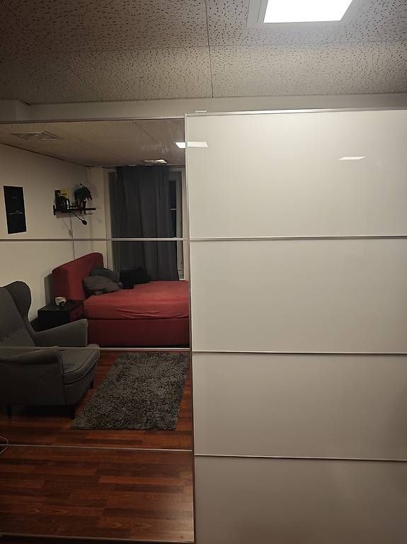 Armadi: Ikea Pax Schrank 2m – Usato da Meisterschwanden venduto da N1ci 1