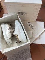 Alexander McQueen Sneakers Weiss Gr. 40.5