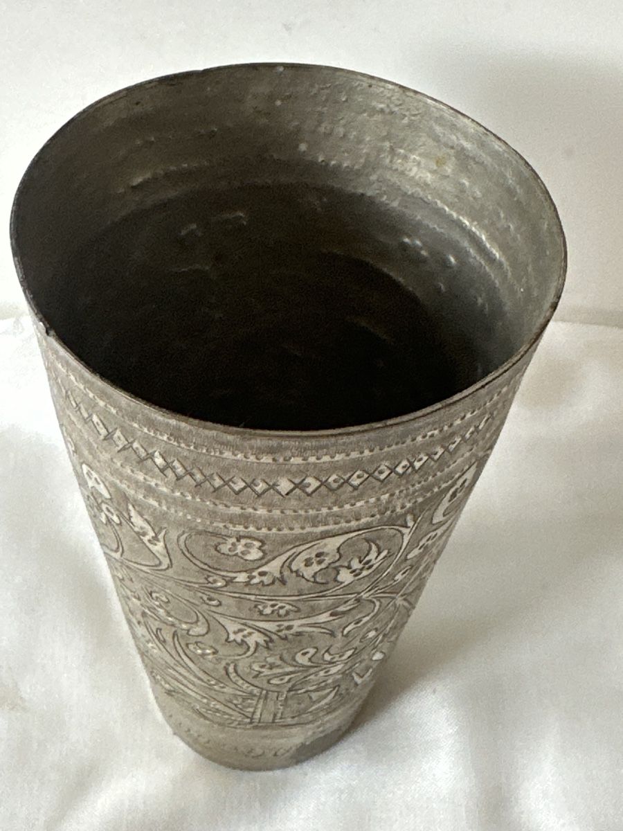 Vasi & Recipienti: Antiker orientalischer, Becher oder Vase, verzierte Handarb. – Usato da Zürich venduto da Chaeffeler 2
