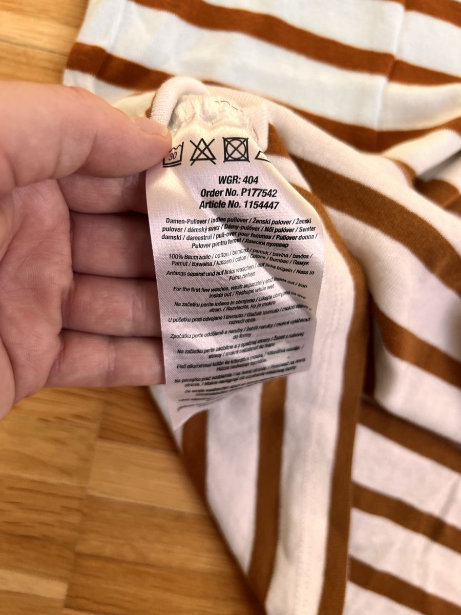 Pullover & Sweatshirts: Gestreifter Damenpullover – Gebraucht aus Bonstetten von mar_thl8 3