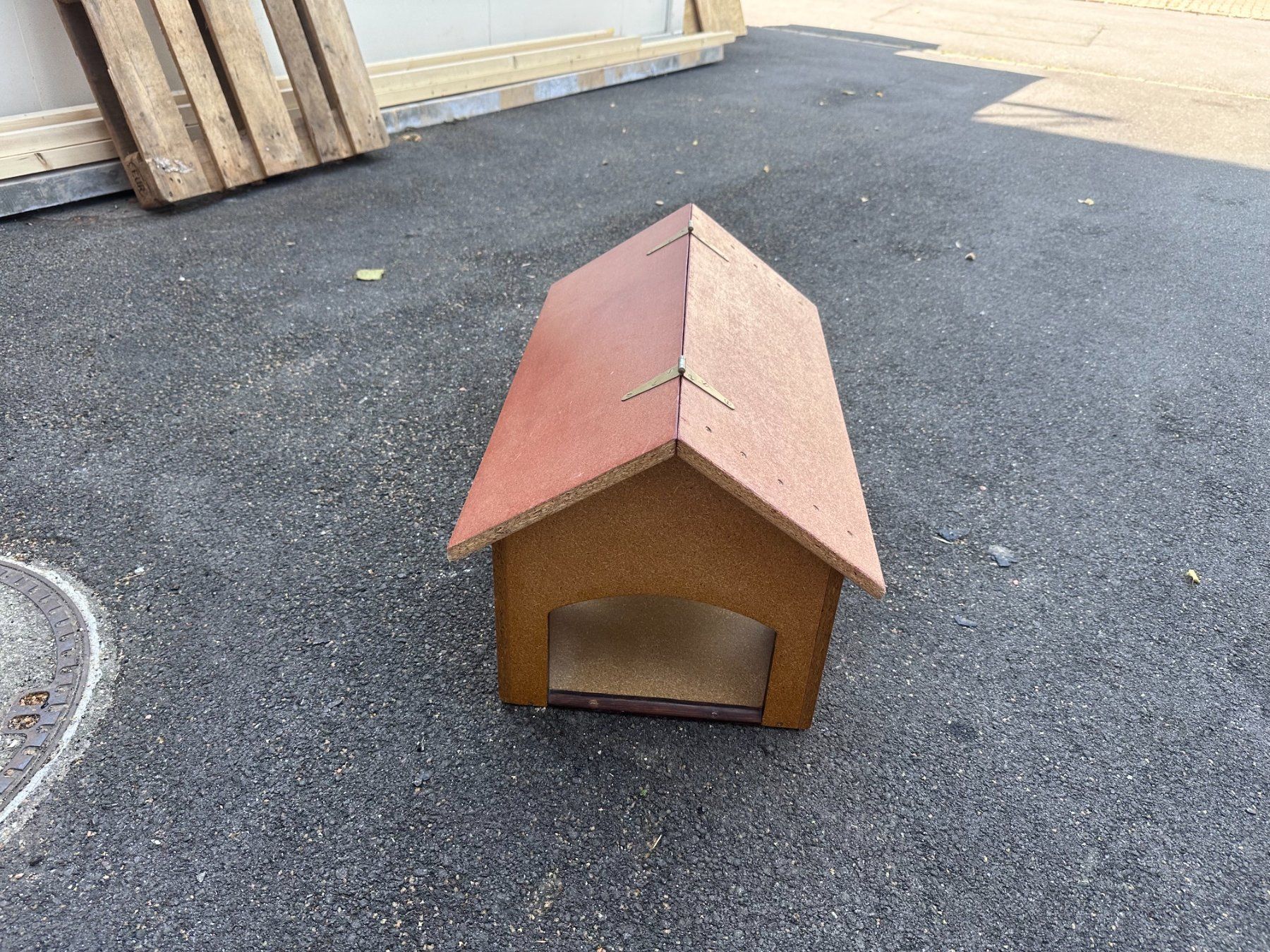 Spielzeuge: Stall - Eigenbau – Gebraucht aus Maienfeld von BeatWicki 1