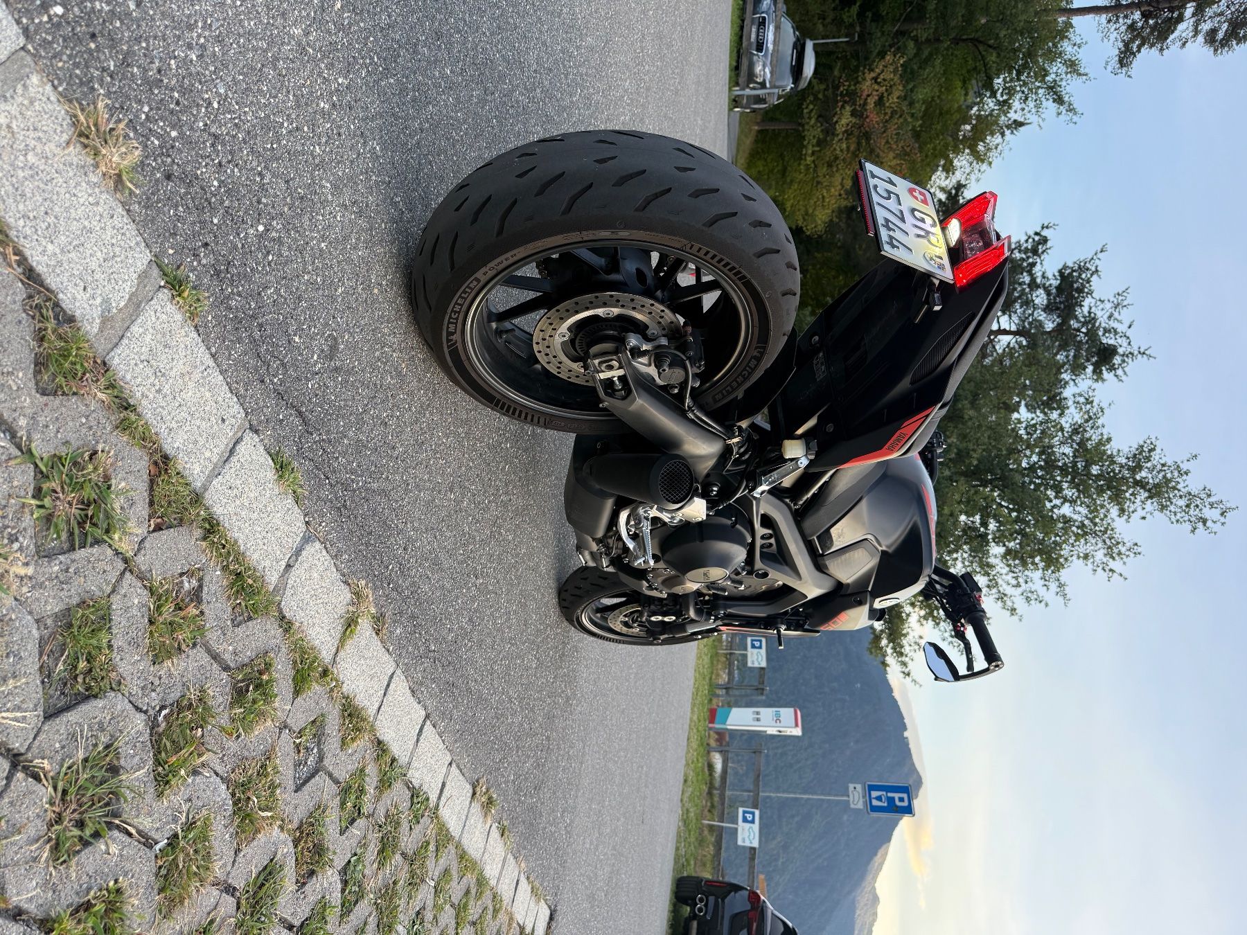 Strada: Yamaha Mt-09 2017 – Usato da Chur venduto da joe_vt9s 2