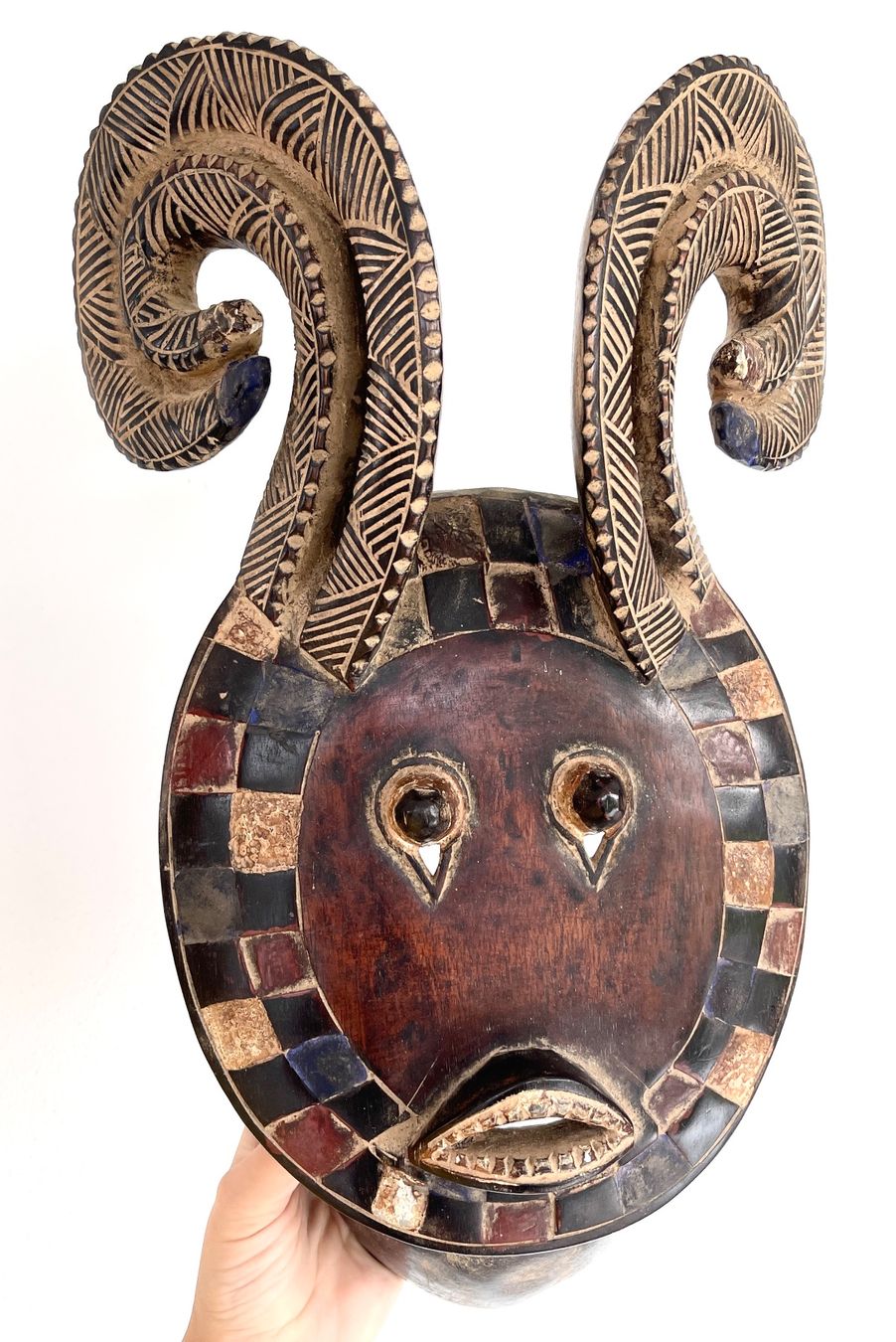 Skulpturen & Statuen: XXL wunderschöne alte Baule Maske Ivory Coast Höhe 42 cm – Gebraucht aus Rüthi (Rheintal) von Kunsthaus777 2