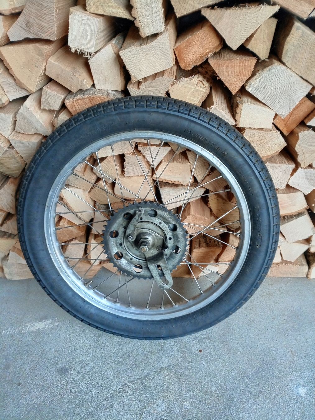 Pneus & Kompletträder: Vorder und Hinterrad Speichenfelgen 17 Zoll – Gebraucht aus Lommis von Dani2CV 1