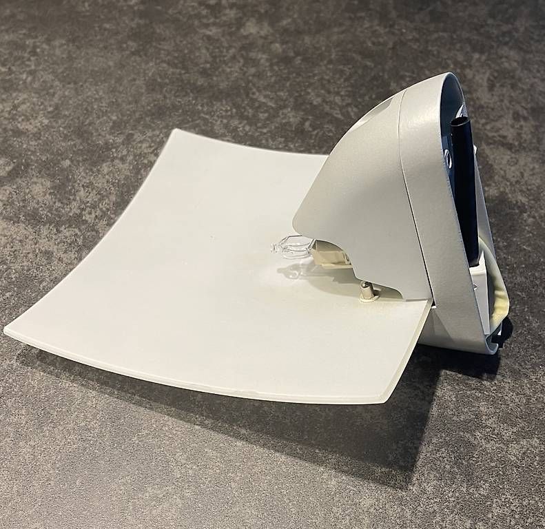 Lampes: Belle petite lampe design murale  – D'occasion à Biel/Bienne par Freunemy 4