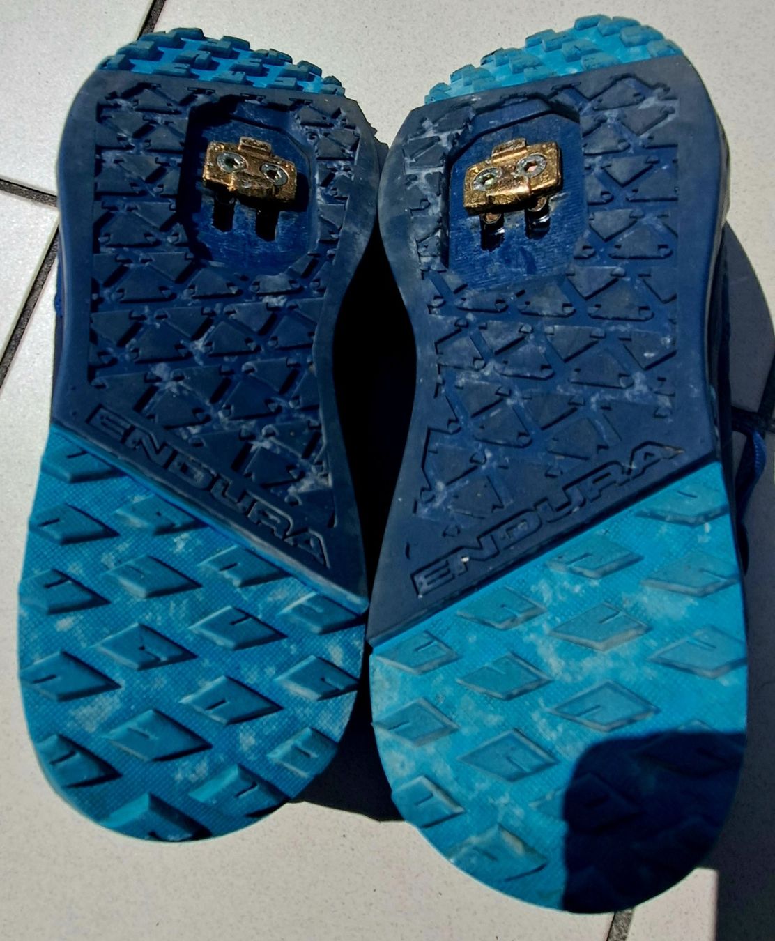 Endura Scarpe da uomo: VELO-SCHUHE von ENDURA Gr. 40 – Usato da Dieterswil venduto da furbo70 4