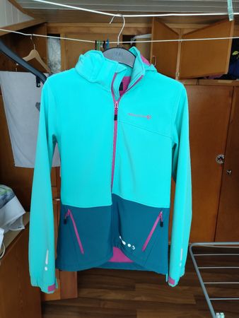 Trevolution Softshelljacke türkis Grösse 176 gebraucht