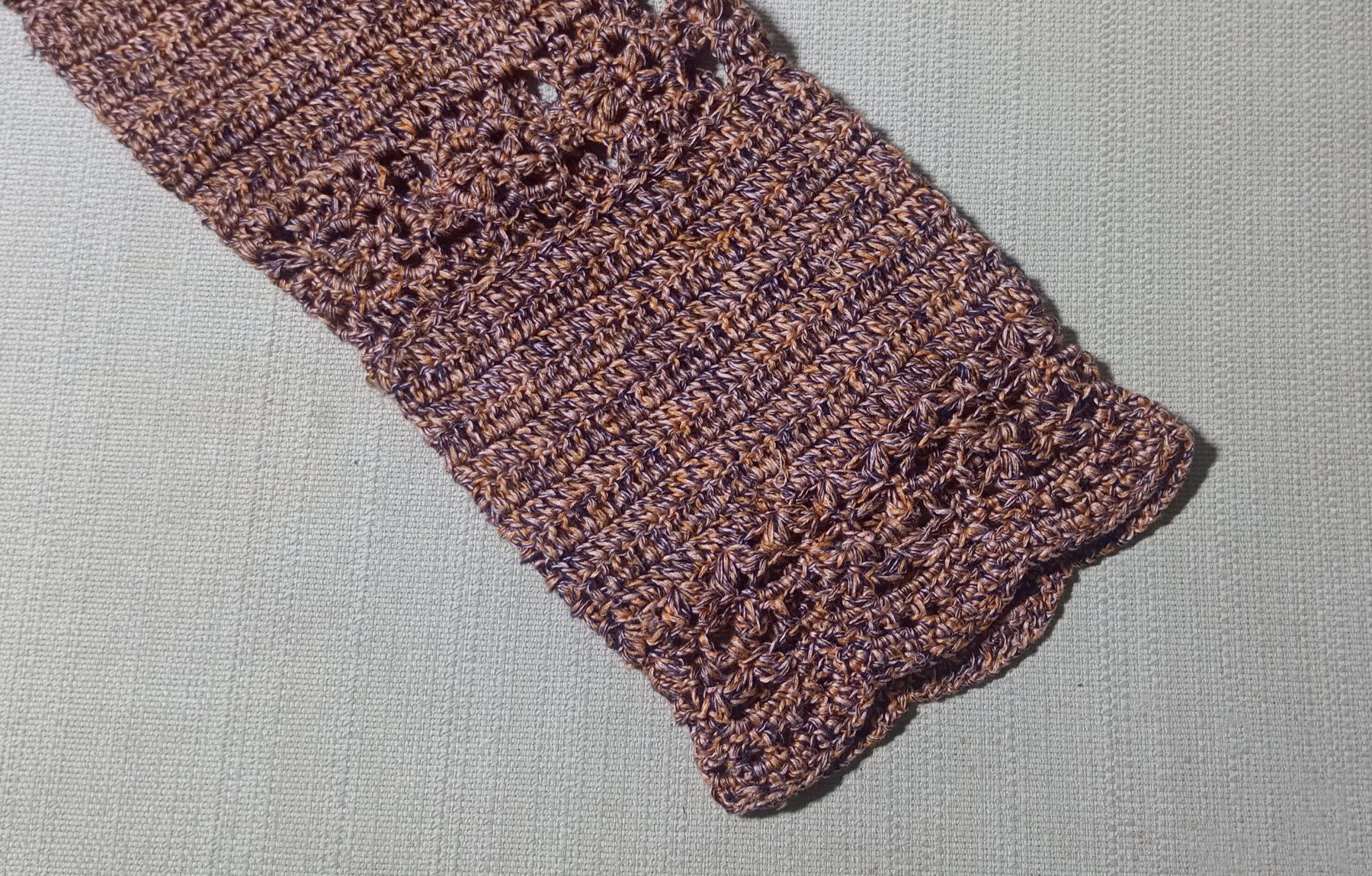 Cover & Protezioni schermo: Odd Molly Strick Pullover Crochet handgehäkelt 3 M zu Nile – Usato da St. Gallen venduto da Hereplaysmusic 5