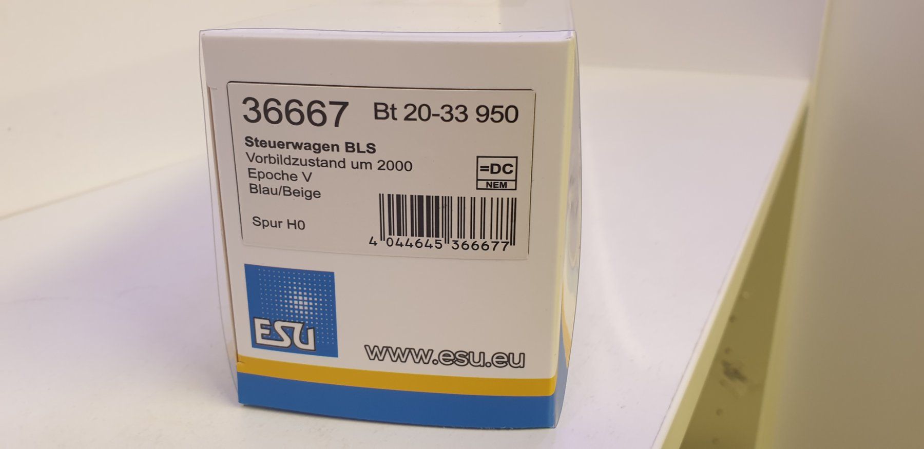 Esu Modellini di ferrovie: Esu BLS Steuerwagen DC/AC Digital 36667 – Nuovo e nell'imballaggio originale da Neuenhof venduto da ludovicco 1