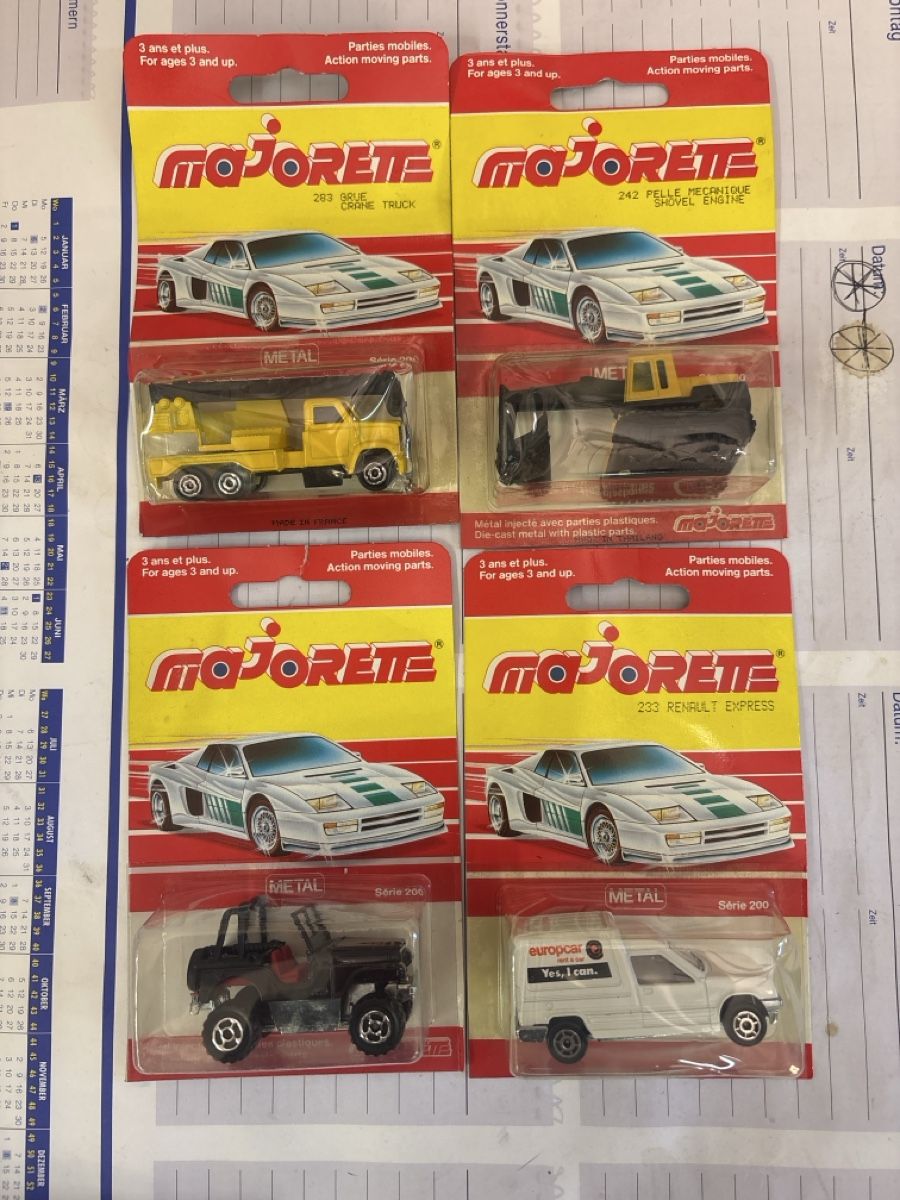 Majorette Modellautos: 4x Majorette Modellautos Originalverpackung – Gebraucht aus Chur von Diversico2010