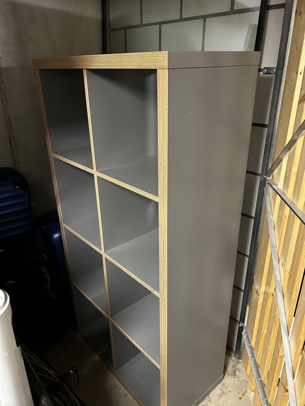 Ikea Scaffali: Kallax Regal grau – Usato da Ostermundigen venduto da Tlue22