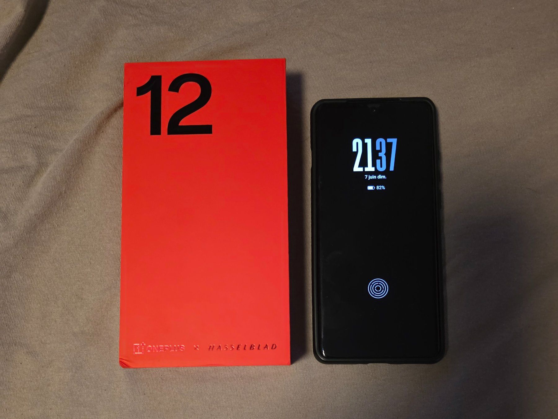 OnePlus Handys / Smartphones: OnePlus 12 - 512GB – Gebraucht aus La Roche FR von Darknought