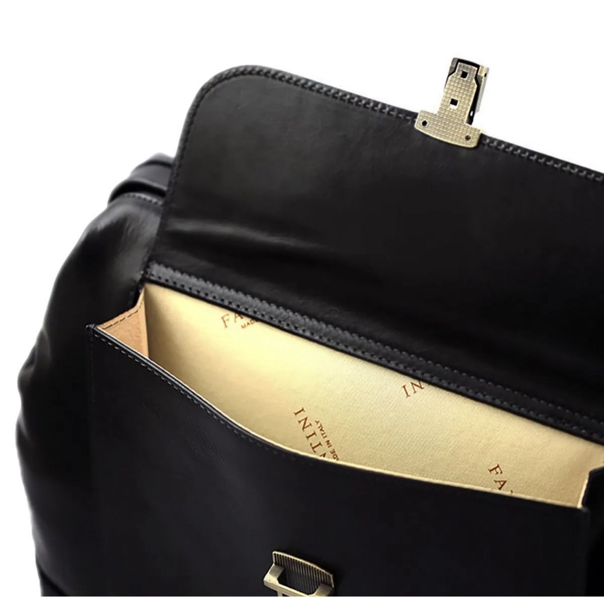 Valigie & Borse: Arzttasche aus Leder Tuscany – Nuovo e nell'imballaggio originale da Wittenbach venduto da WWW.DRILUBAGS.CH 6