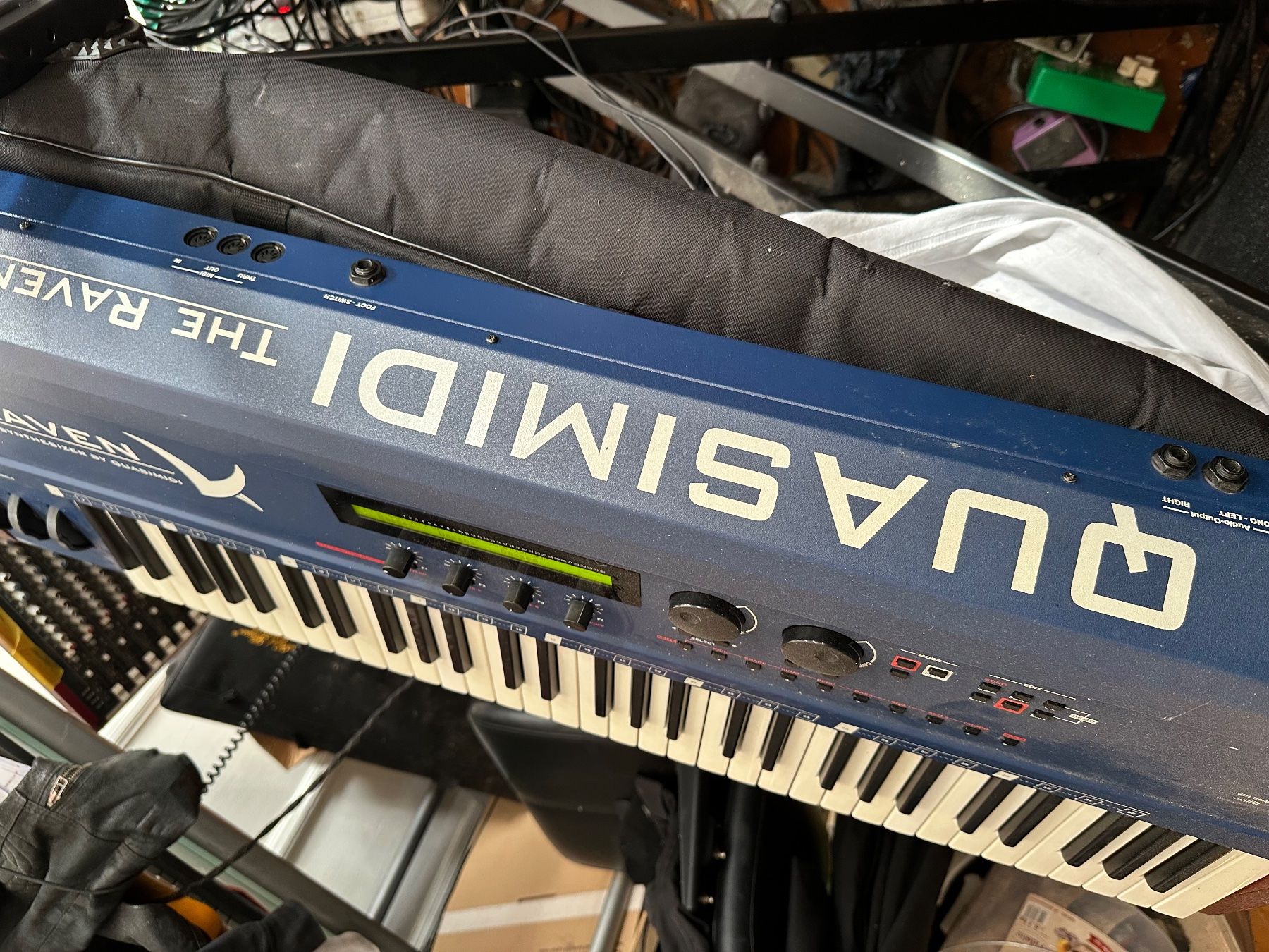 Strumenti musicali: Quasimidi The Raven – Usato da Hallau venduto da Shoteg 1