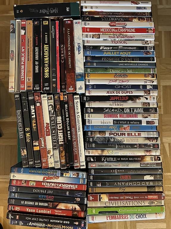 Tutti i DVDs: Lot de plus de 150 DVD – Usato da Vernier venduto da buc_fvp6 1