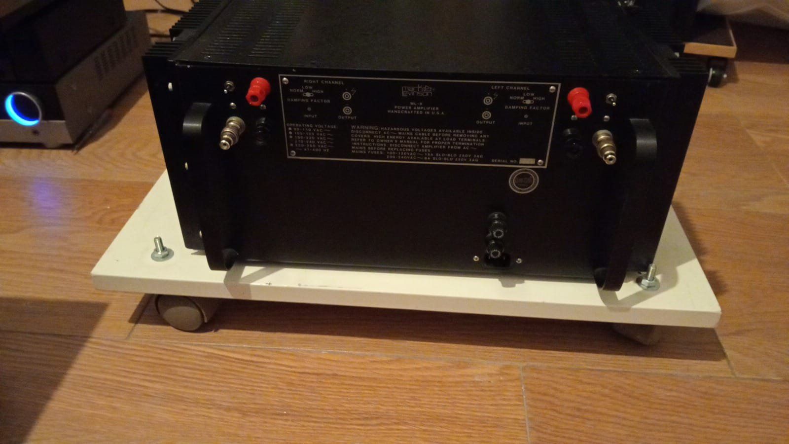 Mark Levinson Amplificatori: Mark Levinson ML9 Power Amplifier - Exceptional Conditions – Usato da St-Cergue venduto da per_6cx5 7
