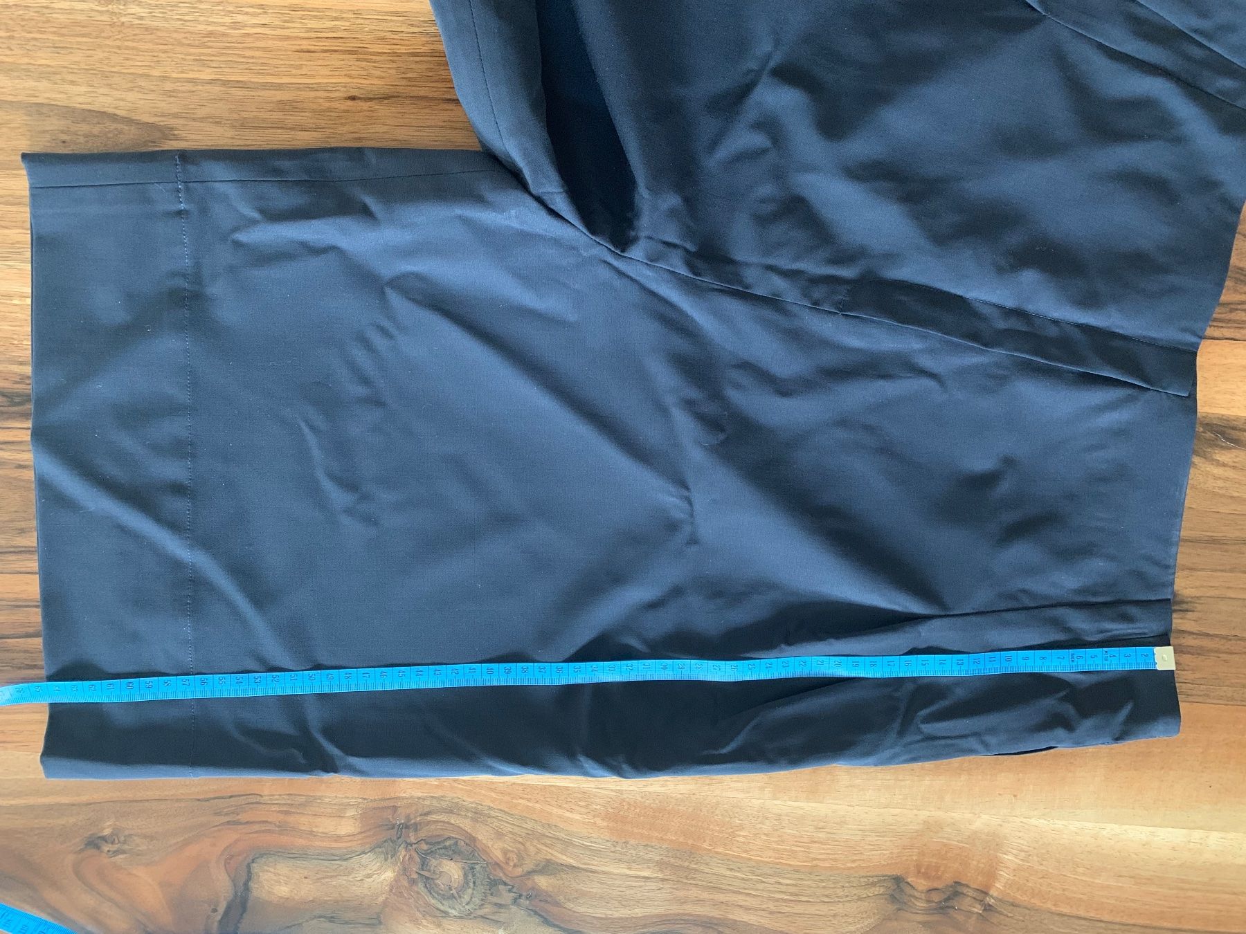 Pantaloni: Bermuda 40, Maria Van Rensen – Usato da Lenzburg venduto da dbr_hf8w 4