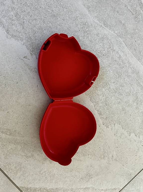 Behälter & Ähnliches: Tupperware Aufbewahrung Herz – Gebraucht aus Galgenen von mel_6sft 1