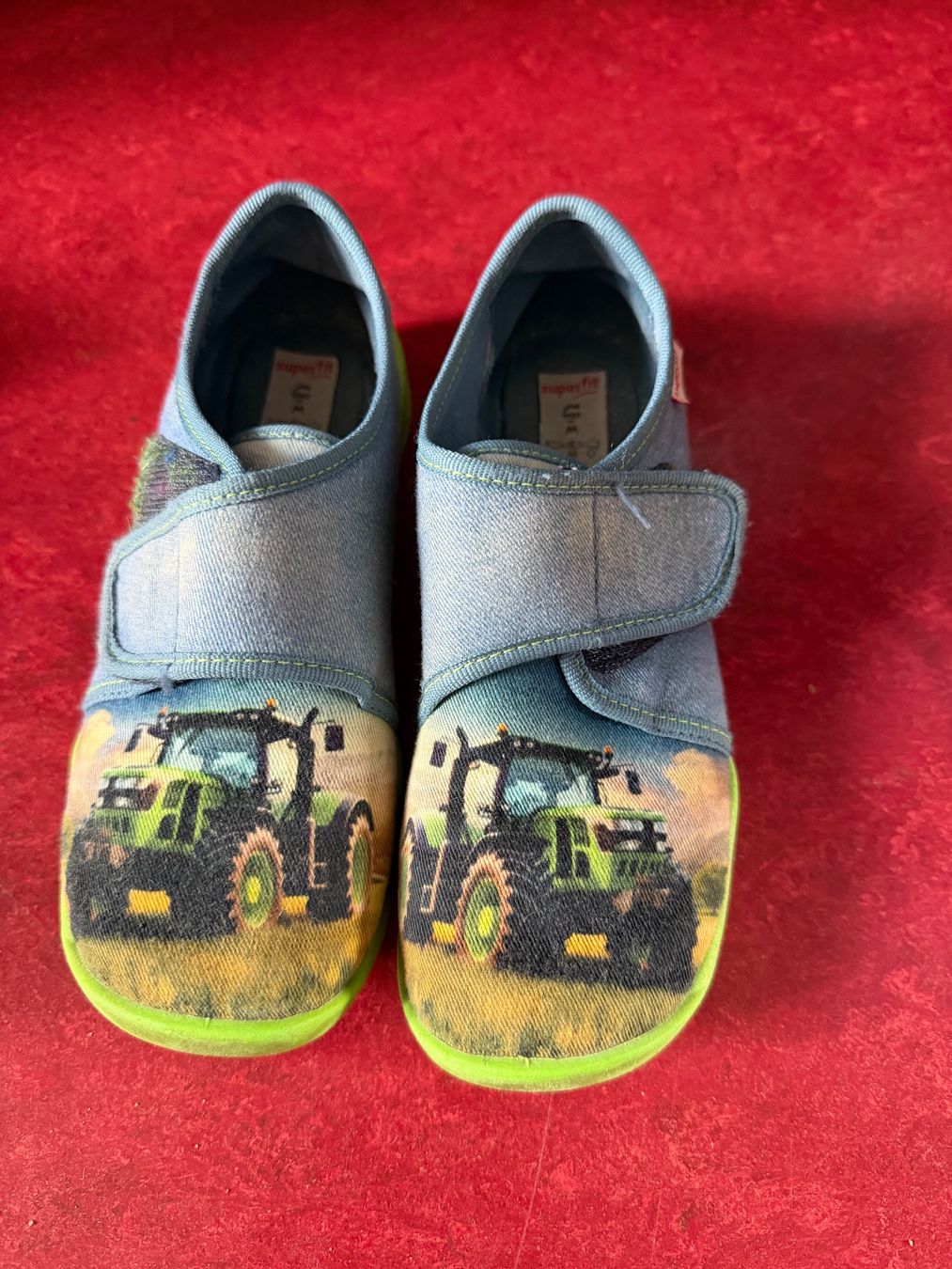 Superfit Scarpe per ragazzi: Hausschuhe Superfit Gr. 31 – Usato da Meilen venduto da Ennovy34