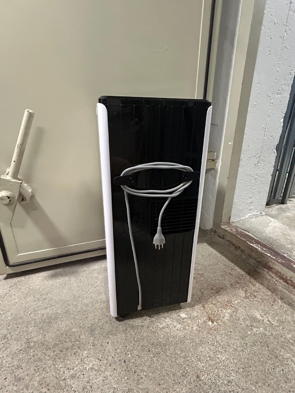 Condizionatori: Air conditioner/ Klimaanlage – Nuovo (secondo la descrizione) da Zürich venduto da gab_w7x6 3