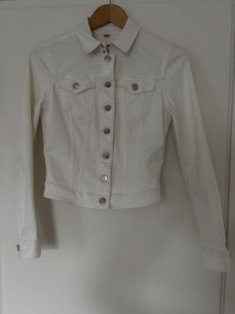 BURBERRY  eelastische Jeansjacke, weiss 34