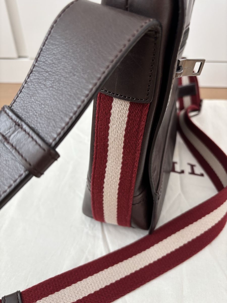 Bally Borse: Original Bally Umhängetasche – Usato da Luzern venduto da Magda1914 6