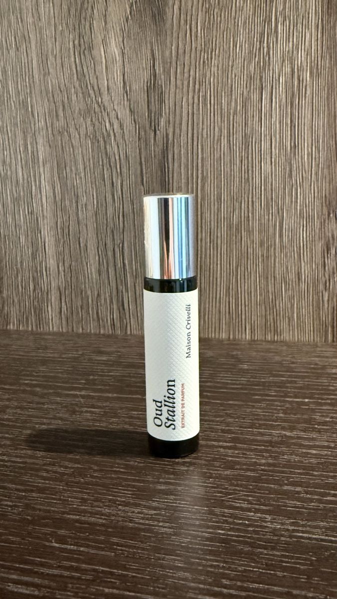 Profumi & Eau de Toilette: Maison Crivelli Oud Stallion 5ml – Usato da winikon venduto da lfisch04