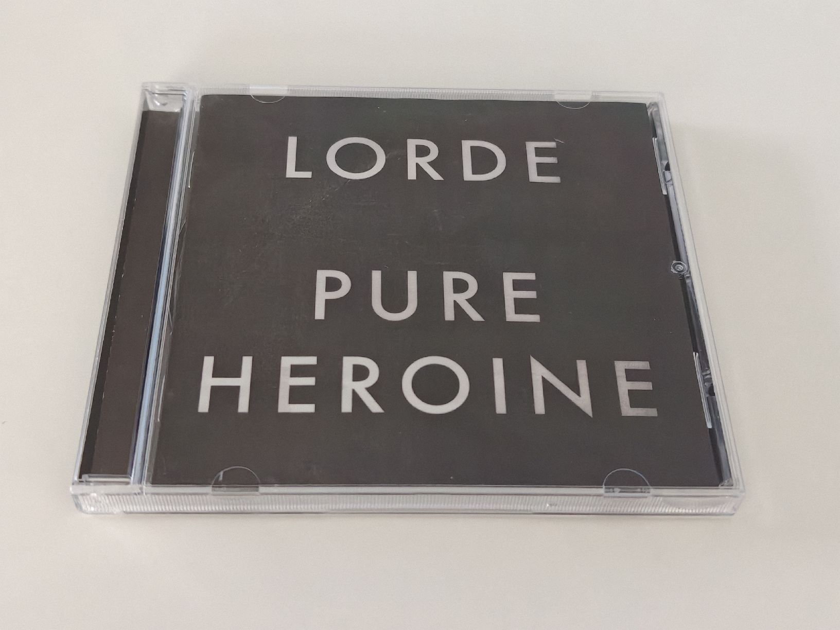 CDs: CD - Lorde - Pure Heroine – D'occasion à Stetten AG par hub_l9nb