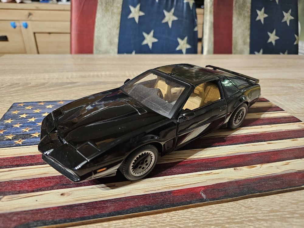 Top 1:18 Knight Rider K.I.T.T. 1982 Ertl Joyride (Gebraucht) in ...