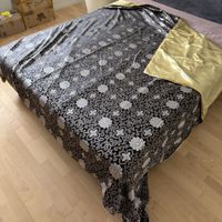 Elegant Black Floral Bedspread