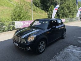 Mini Cooper mit Sonnendach