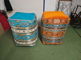 Zwei Bodenkissen mit orientalischem Muster gebraucht