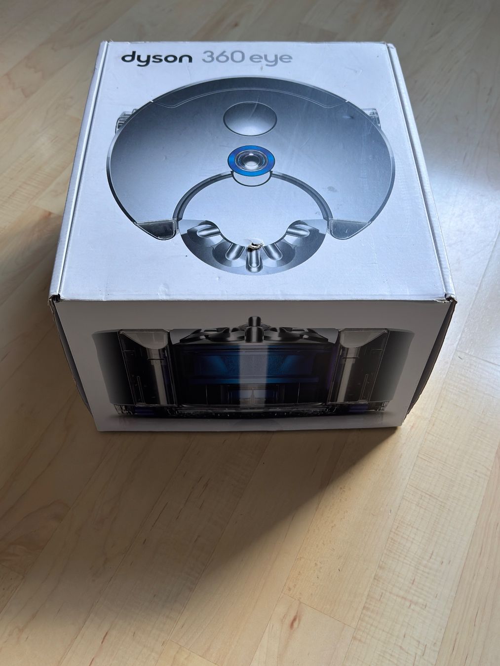 Dyson Staubsauger & Zubehör: Dyson 360 Eye Saugroboter ab 1.-- – Defekt aus Riehen von Kultfilme 2
