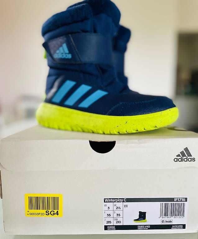 Adidas Scarpe da uomo: Stiefel von Adidas, Gr. 35 – Usato da Lufingen venduto da mar_v5lj