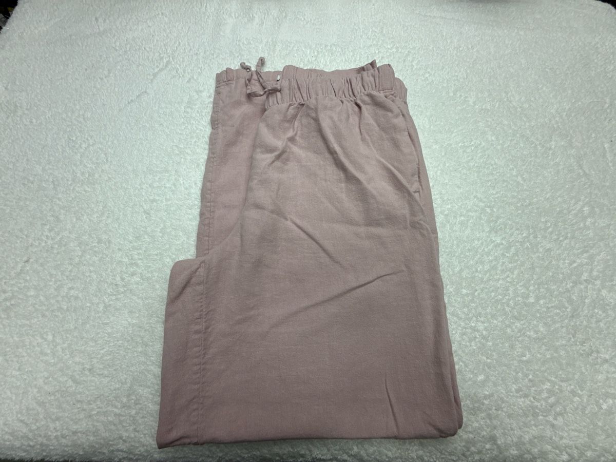 Only Pantaloni: Pantalon  rose taille L bon état – Usato da Chenens venduto da anasantos90 5