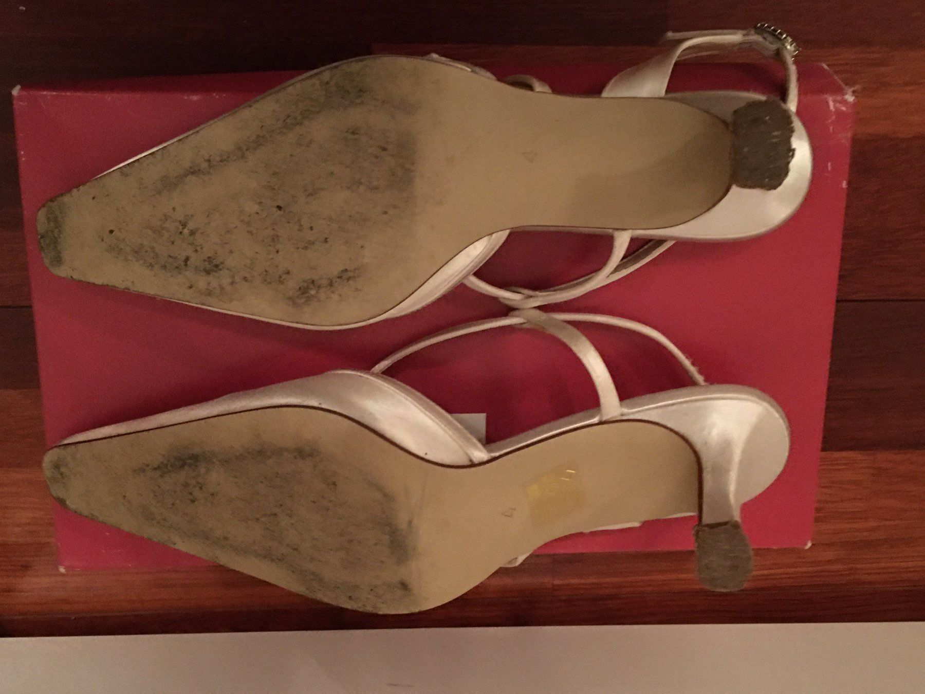 Rainbow Scarpe da donna: Rainbow Masy Brautsschuhe Ivory Satin – Nuovo (secondo la descrizione) da Luzern venduto da inf_c7r2 9