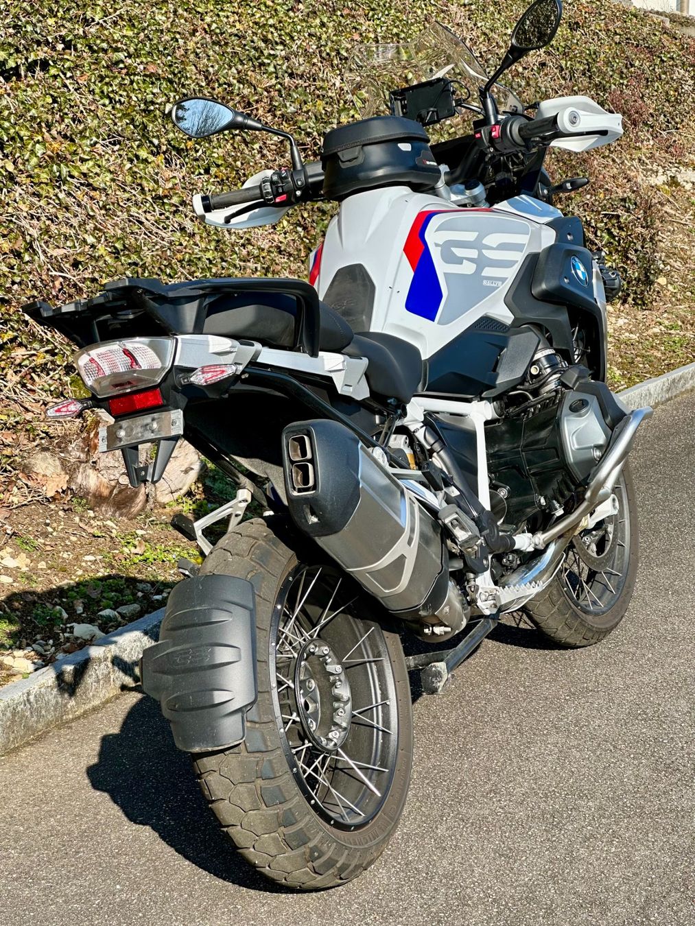 BMW Enduro: BMW R1250 GS – Usato da Trimbach venduto da Rswtri67 2