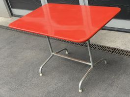 Vintage gartentisch Metall klappbar rot 110x70x75cm