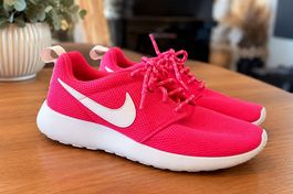 Nike Roshe Run Sneakers  Pink  Grösse 38