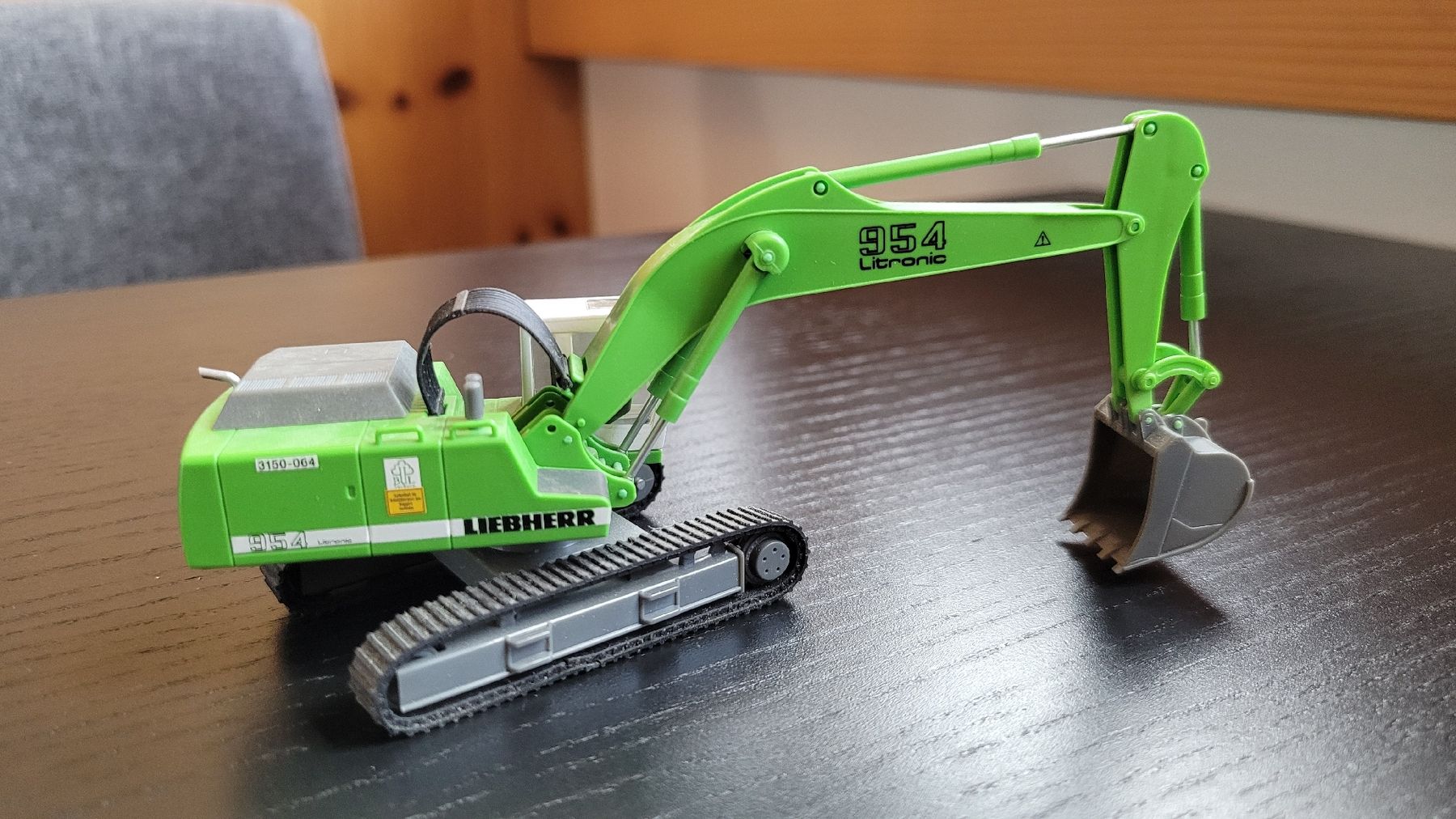 Herpa Modellbausätze & Standmodelle: Herpa Liebherr 1:87 – Gebraucht aus Hettiswil von kuese85 2