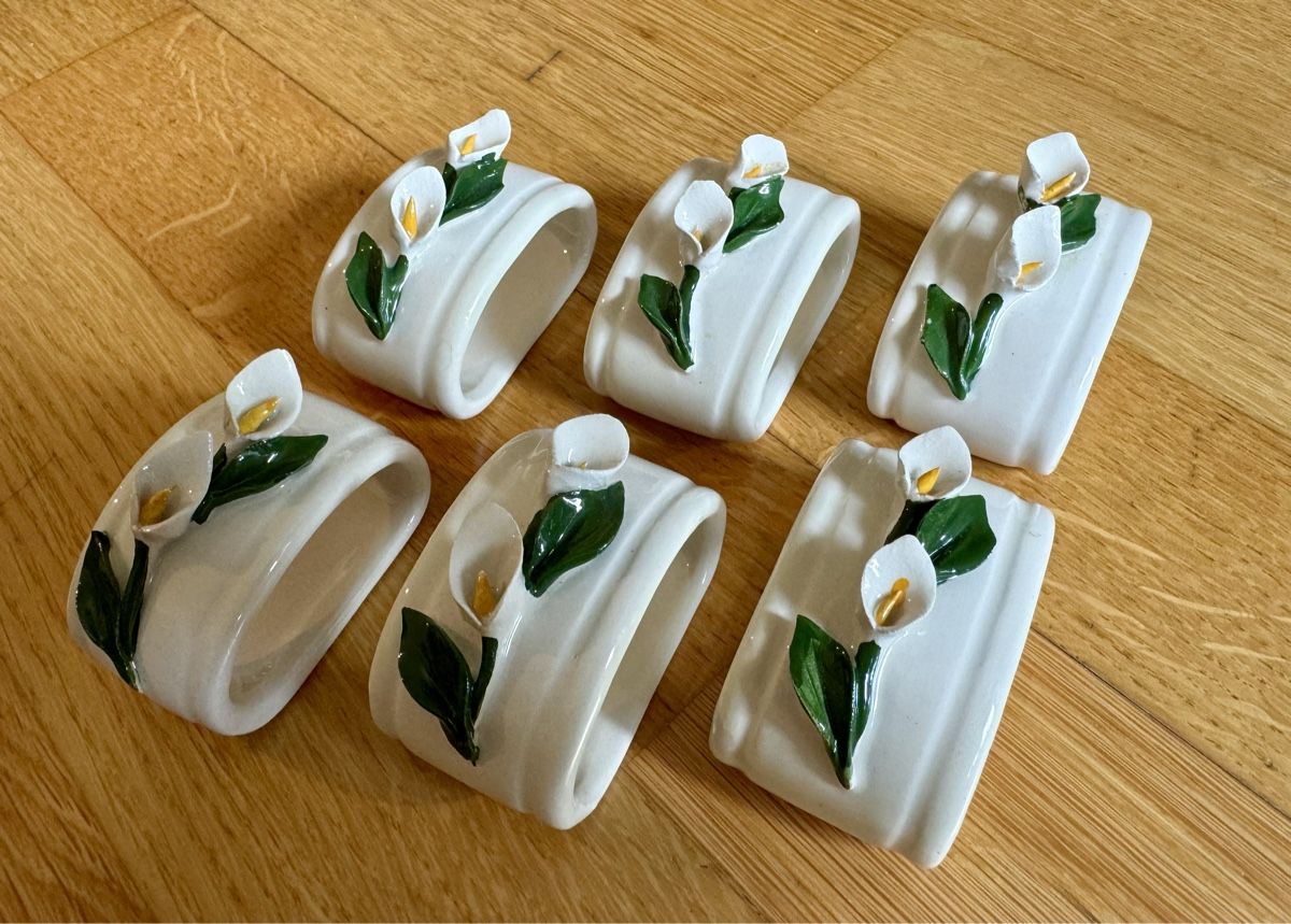 Altro in Decorazioni & Accessori: 6 Serviettenringe Keramik Calla Blume – Usato da Basel venduto da superbusi 2