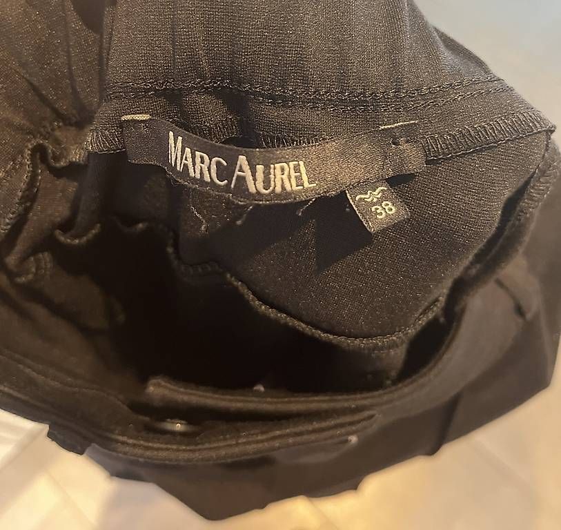 Pantaloni: Scharze Hosen - Marc Aurel - Grösse 38 – Usato da Zürich venduto da K.B123 2