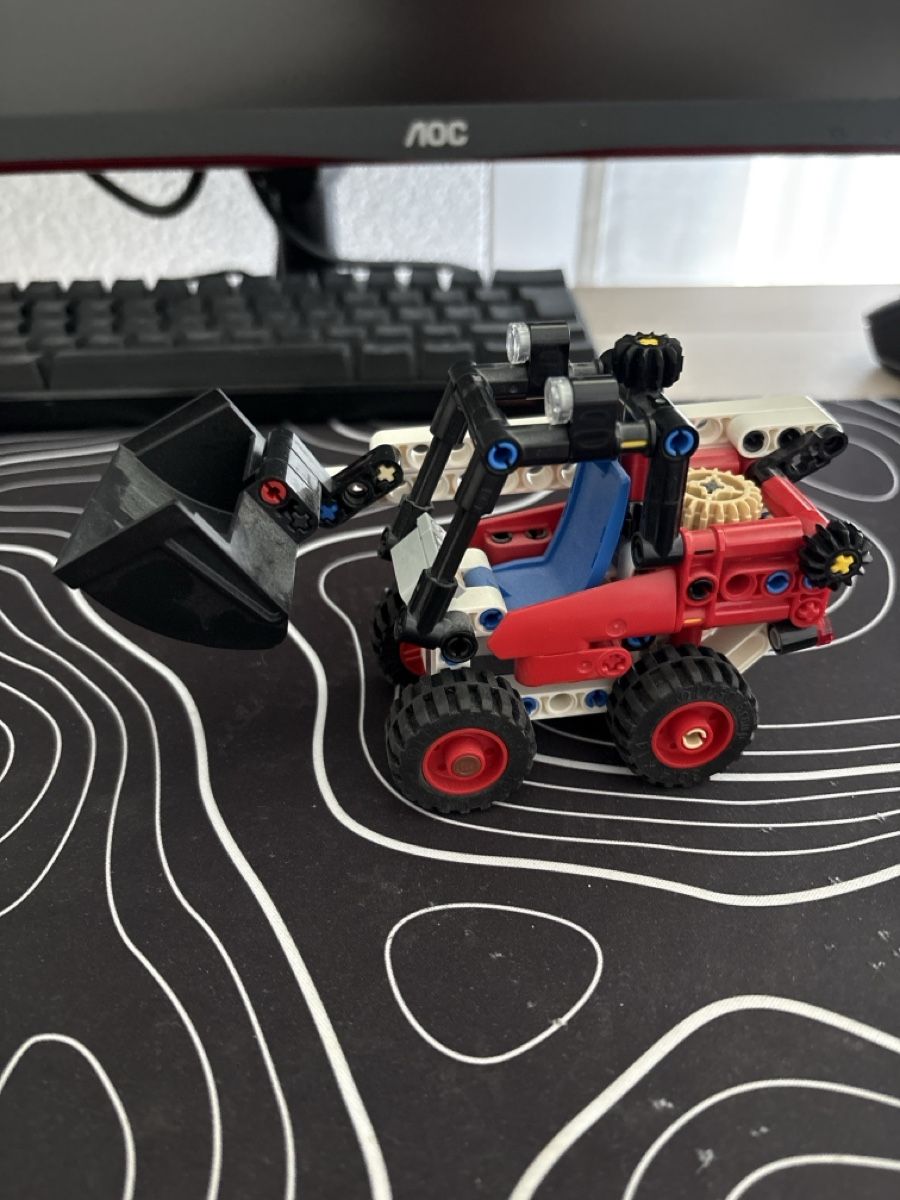 Lego Giocattoli: Lego Technic Kompaktlader (Nr. 42116) – Usato da Rothenthurm venduto da L.I_v5mz 4
