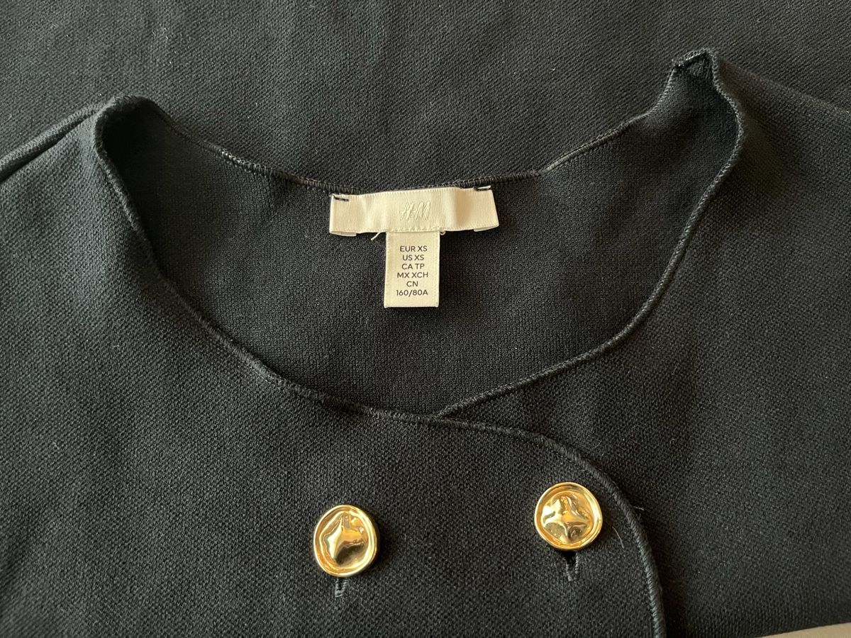 H&M Gilet & Giacche senza maniche: Strickweste navy XS neu – Nuovo (secondo la descrizione) da Birrwil venduto da vanyboo 4