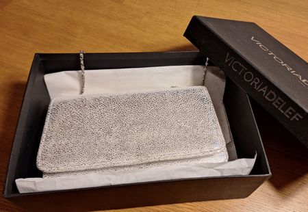 Elegante Victoria Delef Clutch, Silber glitzernd!