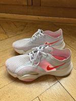 Nike-Turnschuhe / Nike gym trainers - EU39