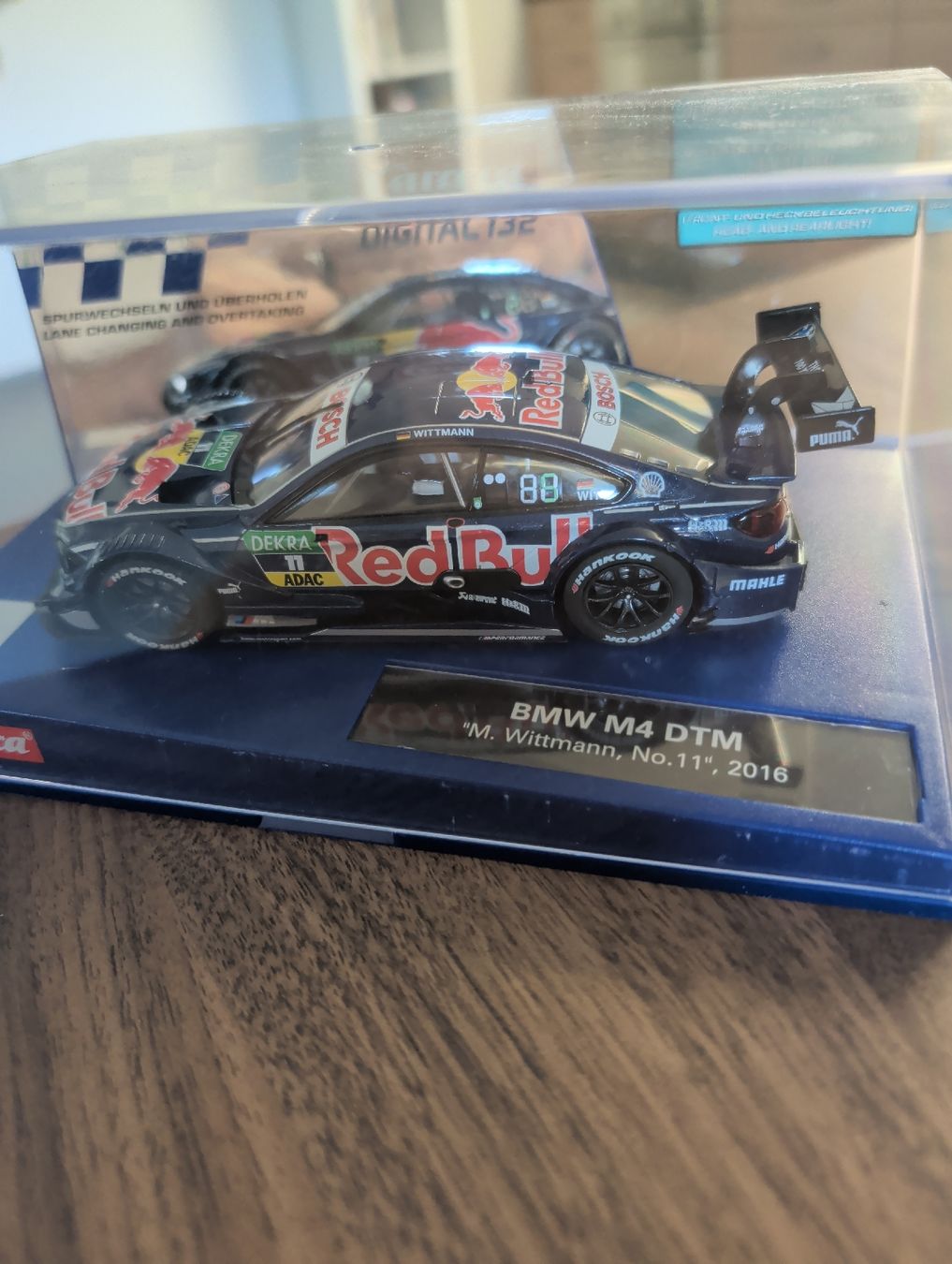 Carrera Piste: carrera Digital 132 BMW M4 – Usato da Flumenthal venduto da feu_yxn7