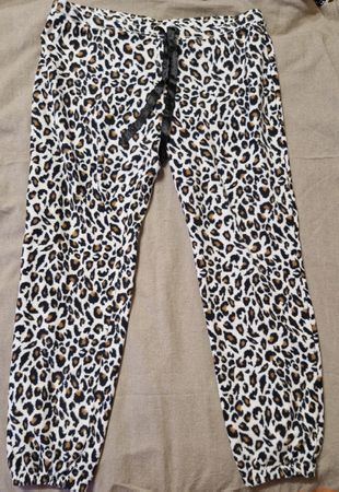 H&M Kuschelige Leoparden-Hose für Damen, Gr. L, ungetragen