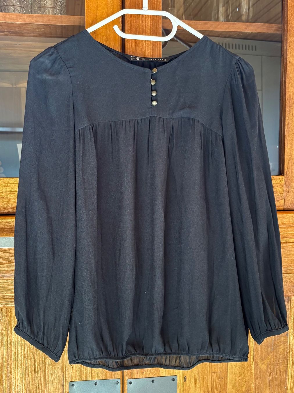 Zara Camicette: Bluse/Tunika leicht transparent mit Knöpfen,ZARA Basic,Gr.34 – Usato da Siblingen venduto da Vany_McDougall 6