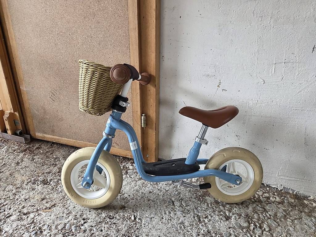 Veicoli per bambini: Puki – Usato da Tschiertschen venduto da tschen